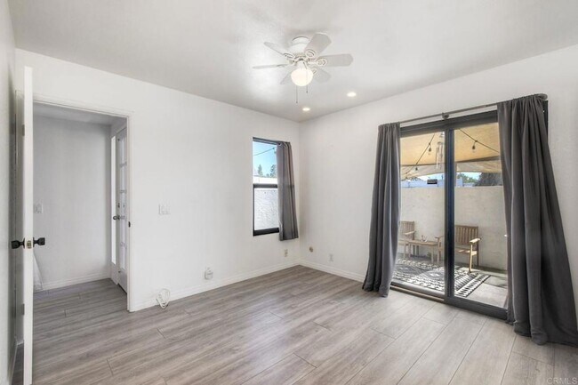 Building Photo - 151 Bronze Way