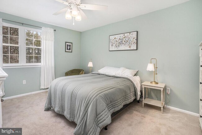 Building Photo - 2019 Easter Ave