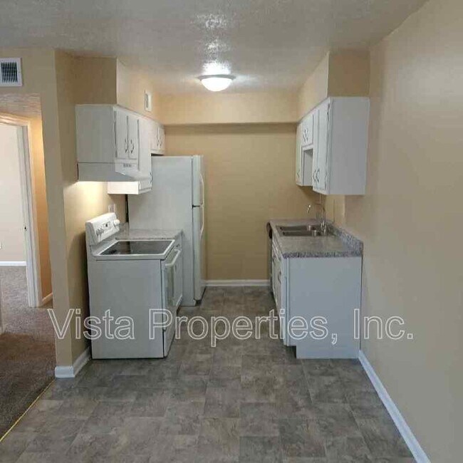 Building Photo - 4119 Glen Hill Manor Dr