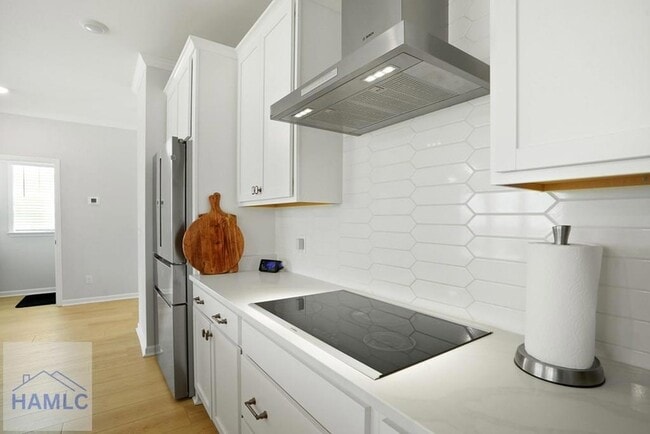Building Photo - 25 Ashmont St