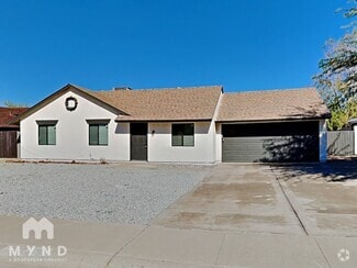 Building Photo - 830 W Mohawk Ln