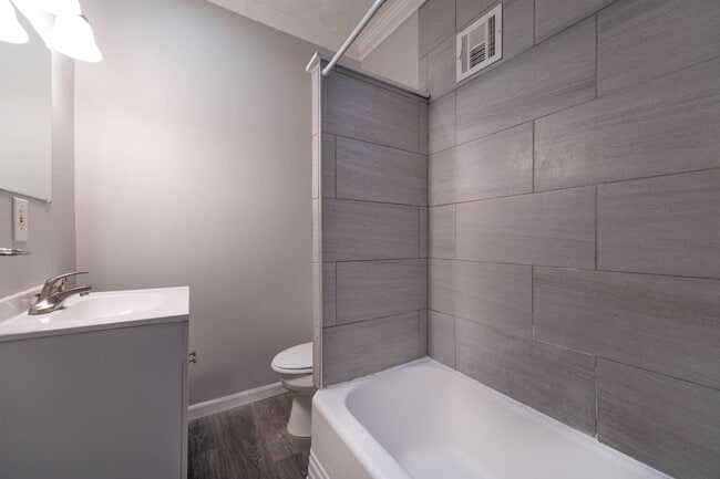 Building Photo - PHA Welcomed! Spacious Home with Private Backyard