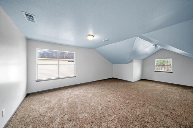 Building Photo - 13909 Stonewood Ct