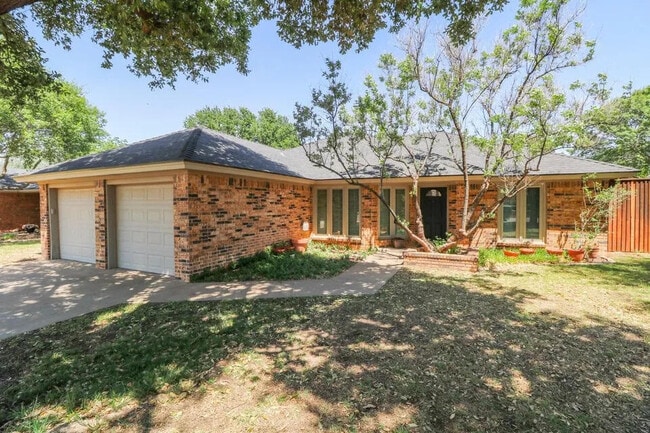 Primary Photo - 9713 Nashville Ave