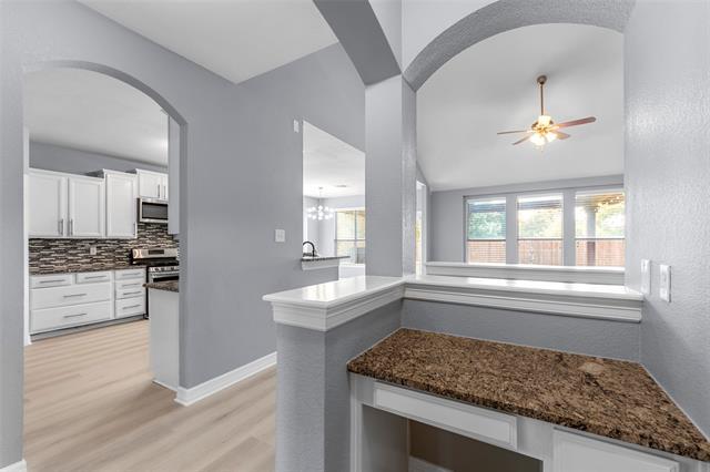 Building Photo - 3820 Copper Ridge Dr