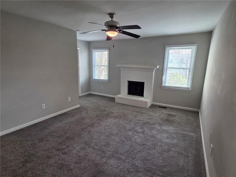 Building Photo - 1409 Old Virginia Ct SE