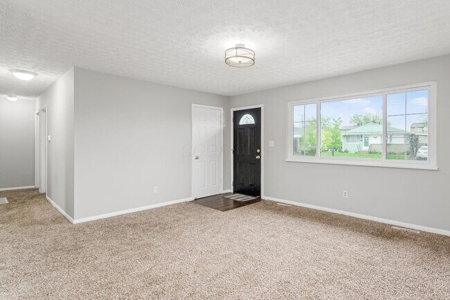 Building Photo - 4155 Dixie Ct