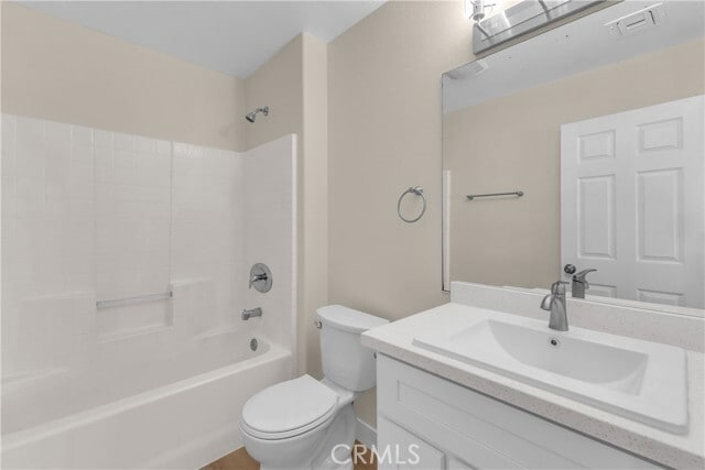 Building Photo - 1341 Beach Club Dr