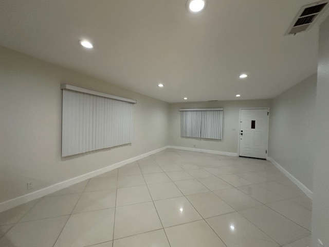 Living & Dinning Room - 10328 Wilsey Ave