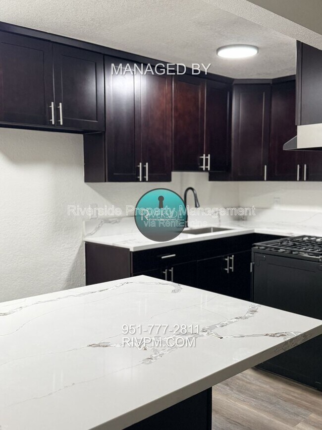 Building Photo - 24146 Atwood Ave