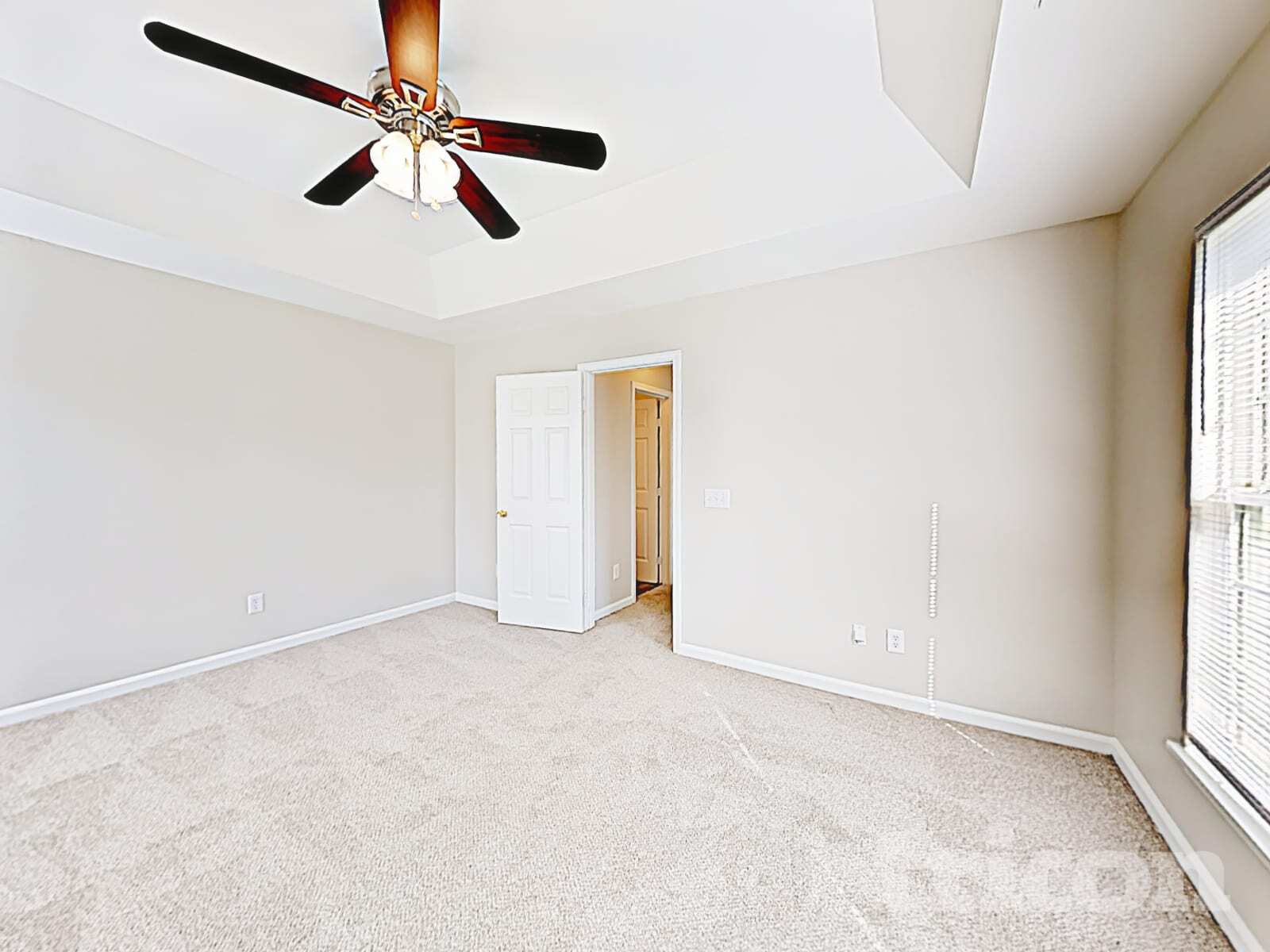 Building Photo - 1221 Brook Farm Ln