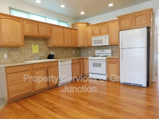 Building Photo - 563 1/2 Garden Cress Court