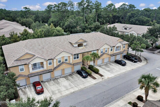 Building Photo - 4240 Migration Dr