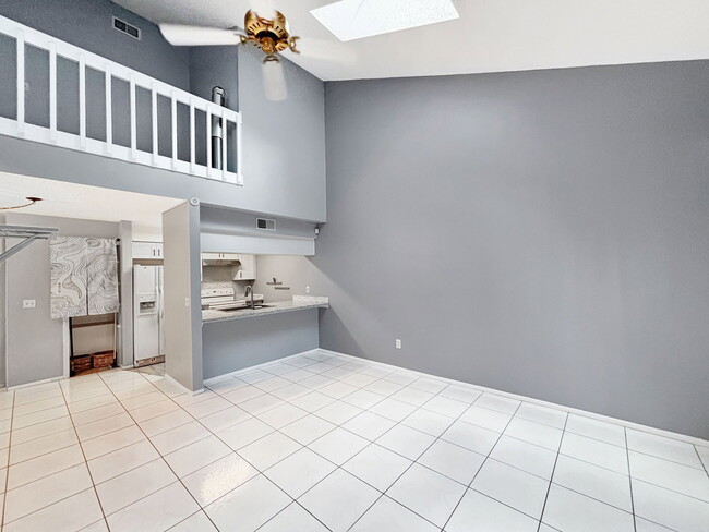 Building Photo - 12216 Fox Hound Ln