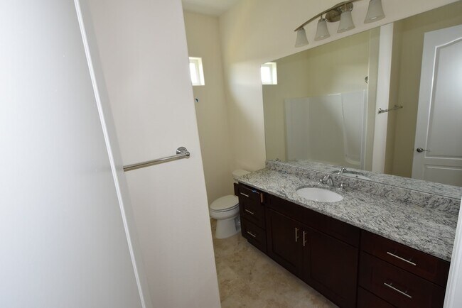 2nd Bathroom - 12120 Lyndell Plantation Dr