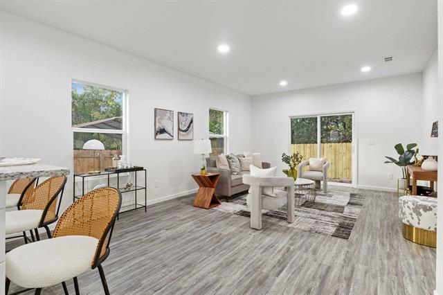 Building Photo - 836 Osceola St