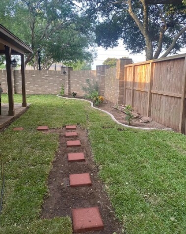 Building Photo - 3043 The Highlands Dr