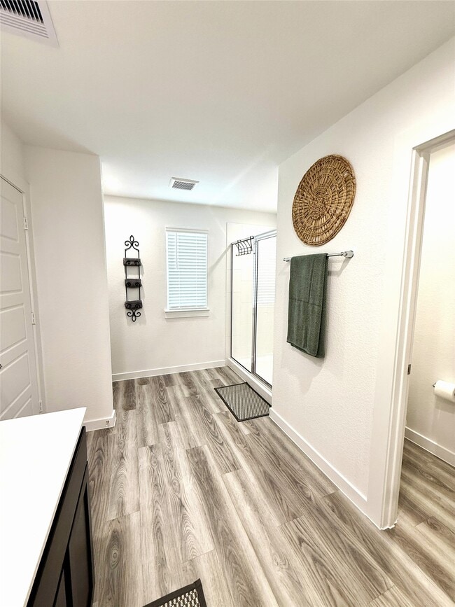 Building Photo - 12308 Greenwood Gate Dr