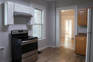 Building Photo - 101 Whitwell St