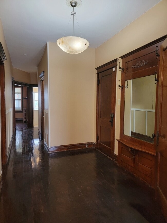 Building Photo - 6328 S St Lawrence Ave