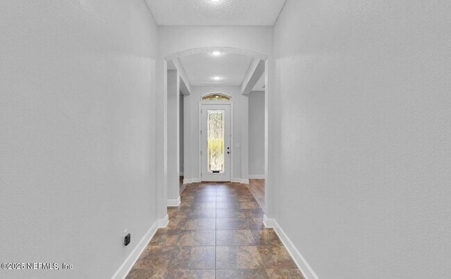 Building Photo - 4431 Vista Point Ln
