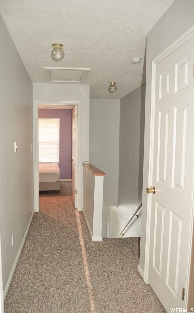 Building Photo - 357 700 E