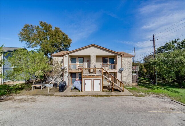 Building Photo - 11907 Alpheus Ave