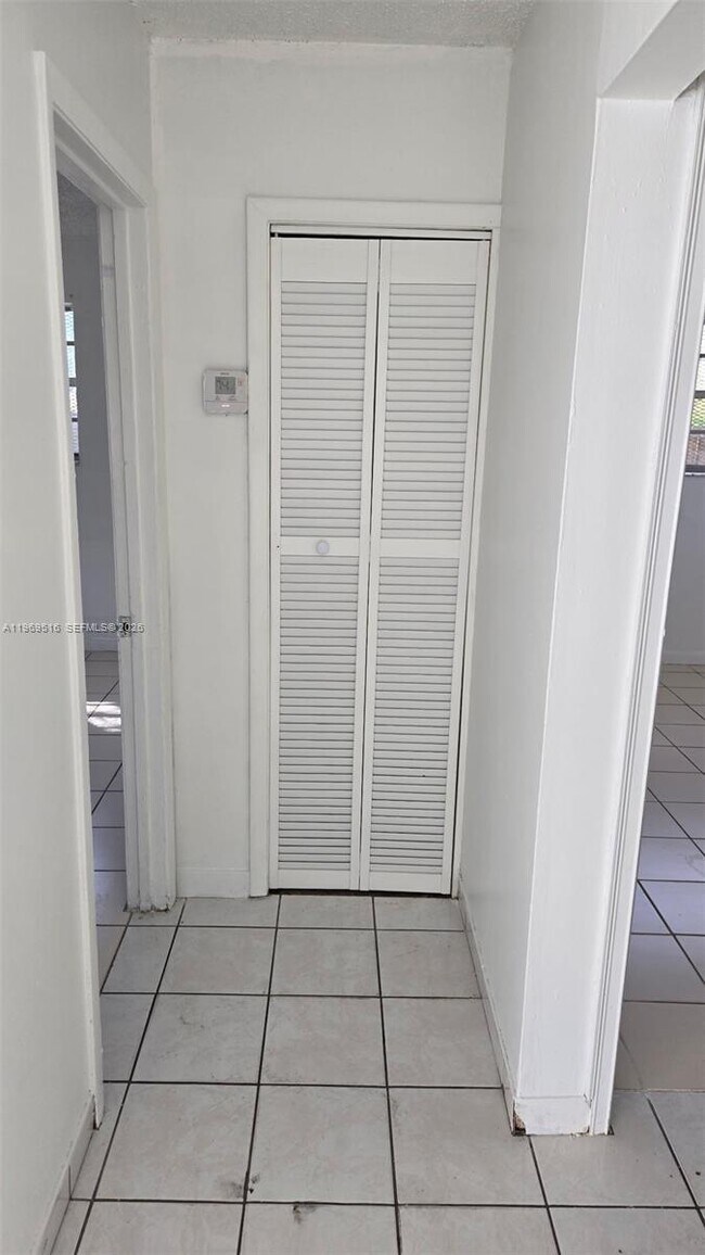 Building Photo - 28152 SW 153rd Ave