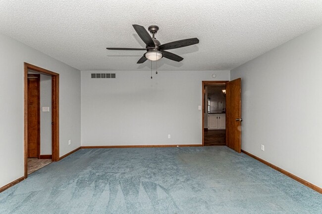 Building Photo - Please View 3D Virtual Walk-Through Before Scheduling a Showing