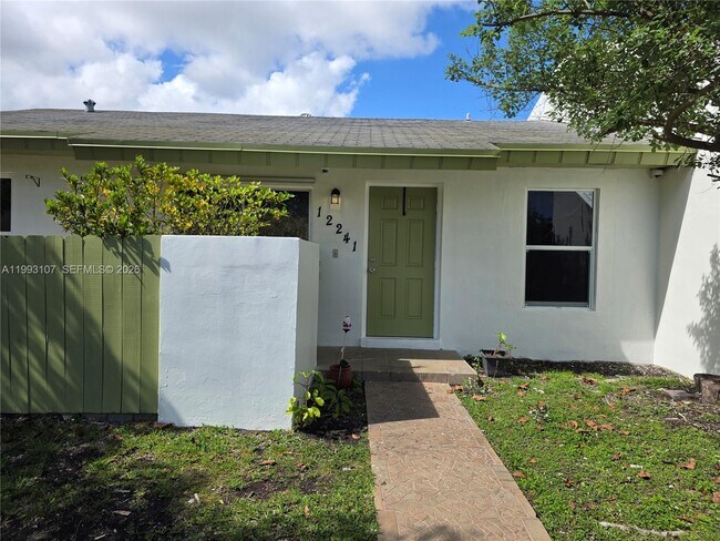 Building Photo - 12241 SW 115th Terrace