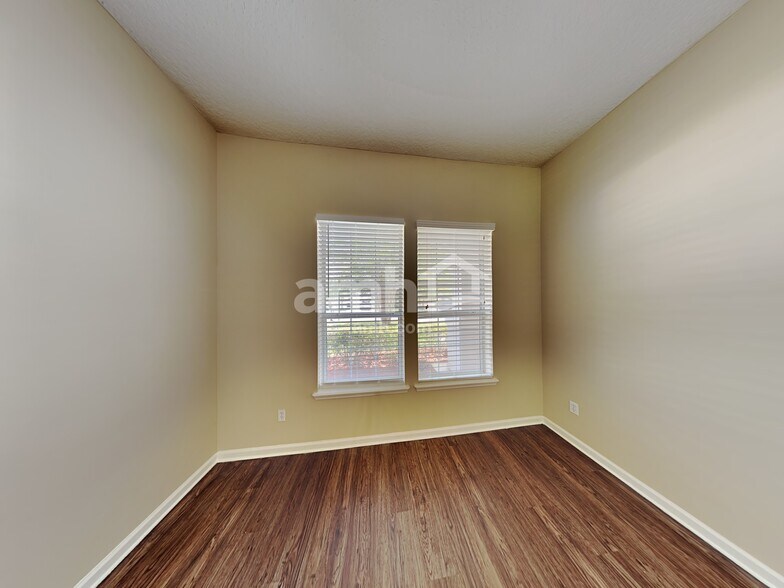 Building Photo - 6830 Morse Oaks Dr