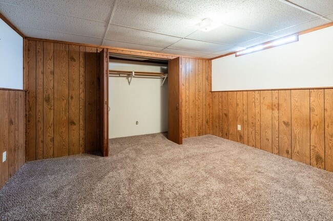 Building Photo - 4 BED 2 BATH HOME WITH BONUS ROOM IN IDAHO FALLS