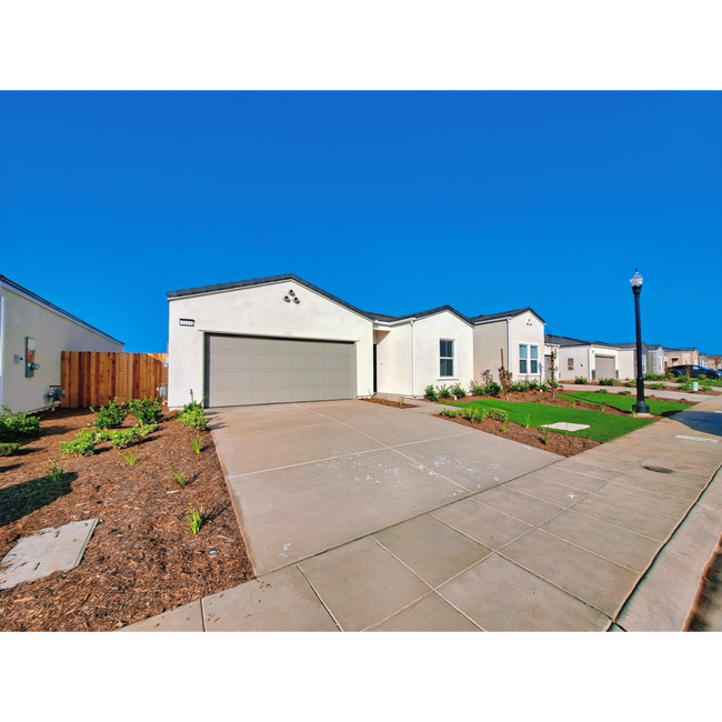 Building Photo - Move-in Special: $500 Off the 1st Month's Rent! Spacious 3BR/2BA Home with Great Amenities in Mad...