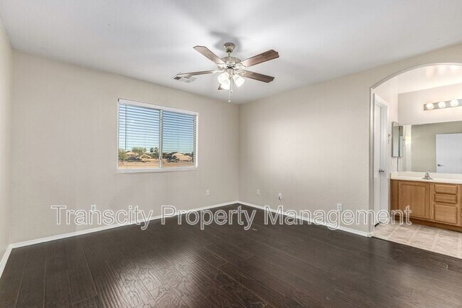 Building Photo - 41207 N Cambria Dr