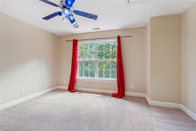 Building Photo - 410 After Glow Smt