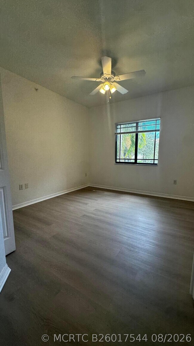 Building Photo - 2725 Anzio Ct