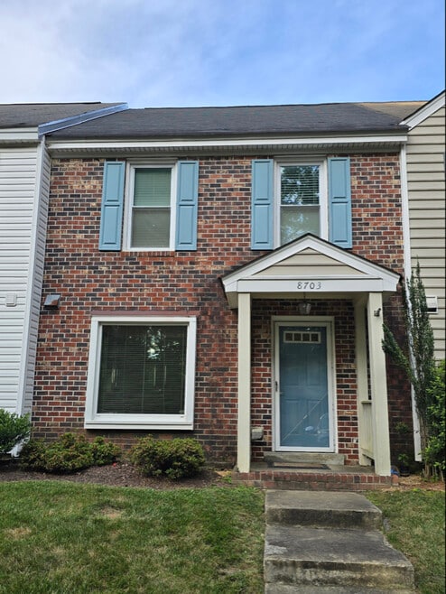 Building Photo - 8703 Hermitage Trace Ct