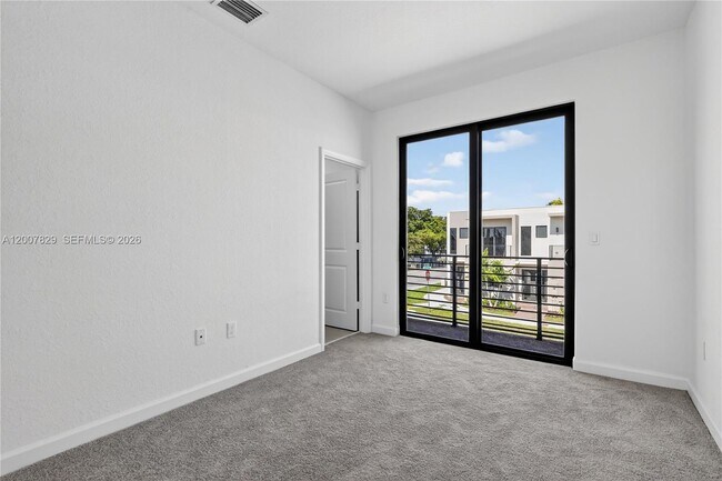 Building Photo - 13883 SW 262nd St