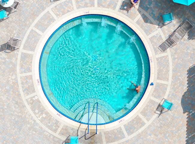 Building Photo - 233 Brittany F