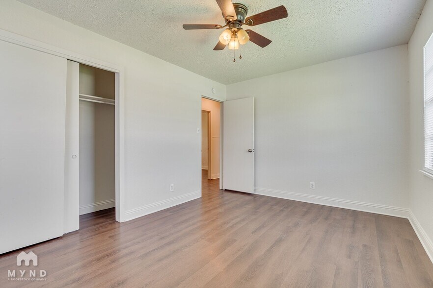 Building Photo - 5054 Virgil St