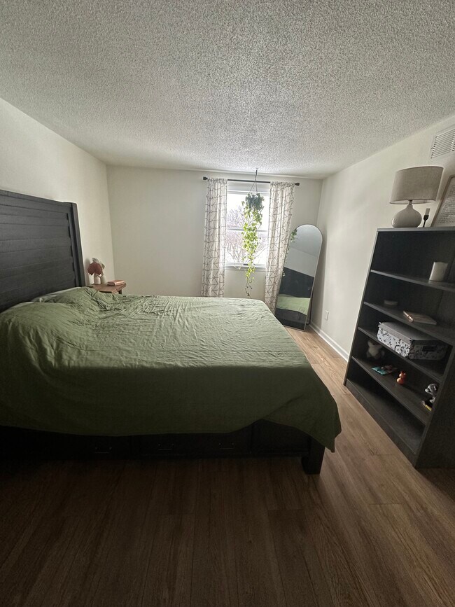 Building Photo - 175 Warner Rd