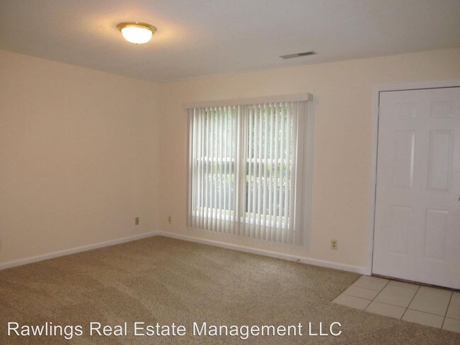 Building Photo - 140 Elkwood Ave