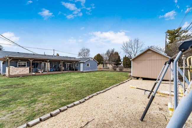 Building Photo - 1316 College Ave