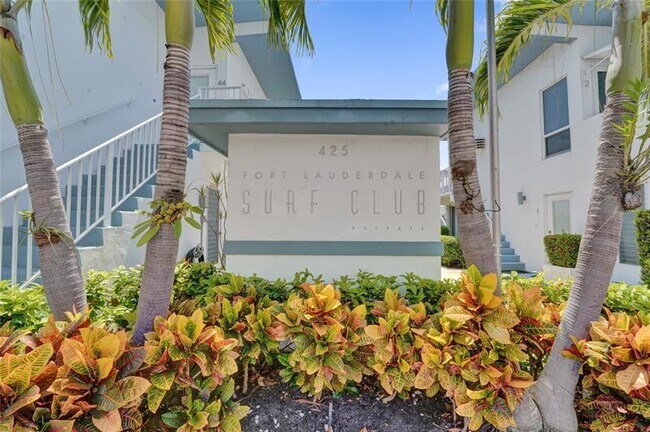 Building Photo - 425 Bayshore Dr