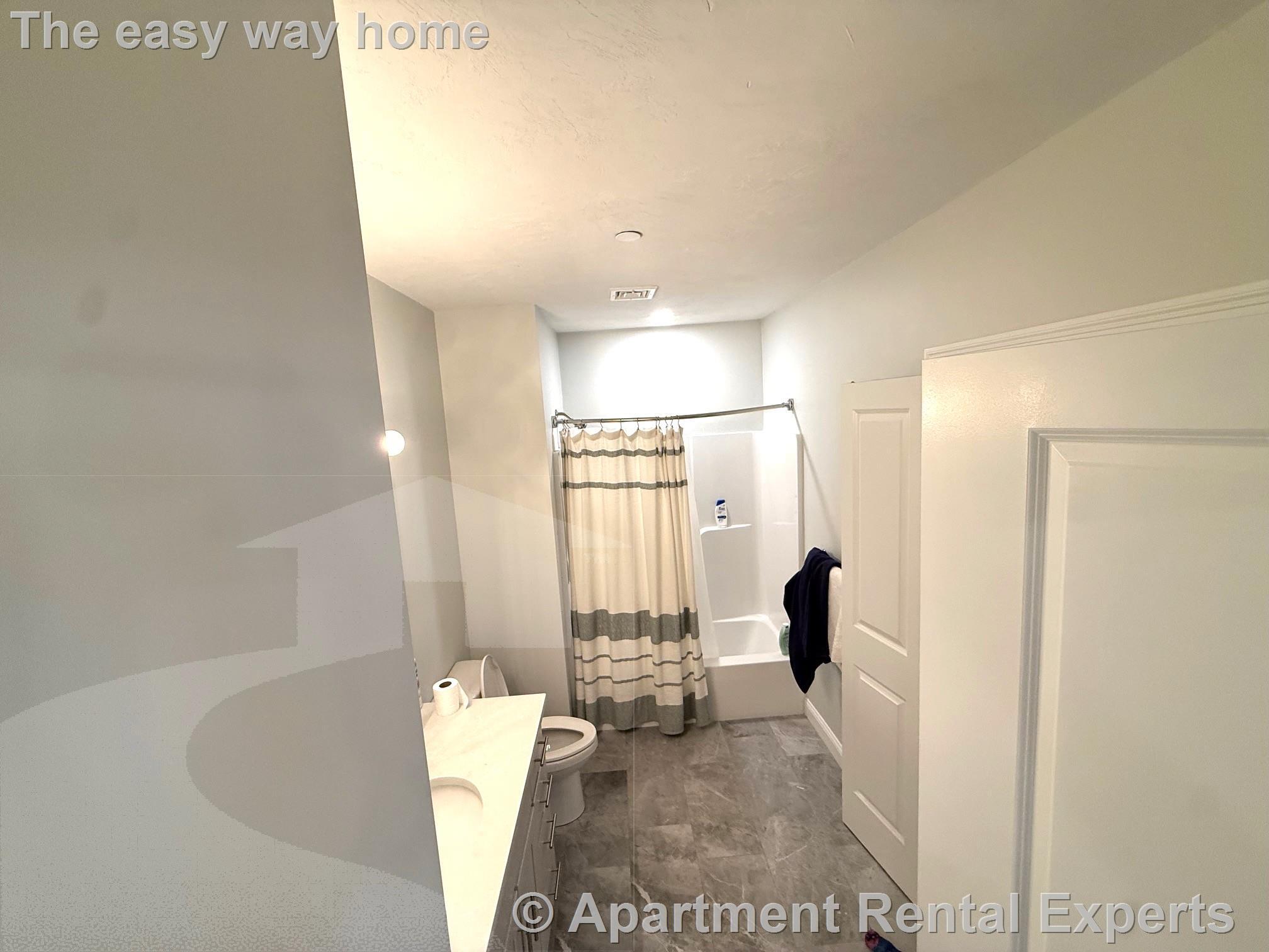 Building Photo - 320 Middlesex Ave