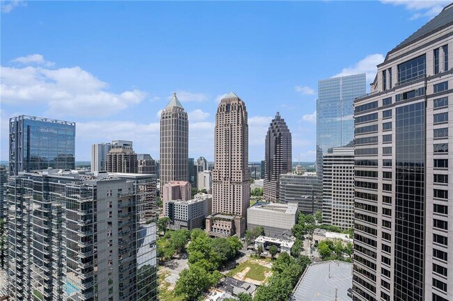 Building Photo - 1080 Peachtree St NE