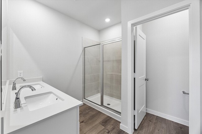 Building Photo - 11605 Whirlaway Dr