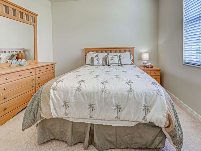 Building Photo - Stoneybrook at Venice; 4bd/2ba home