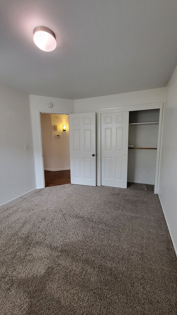 Building Photo - 6601 Camphor Ct