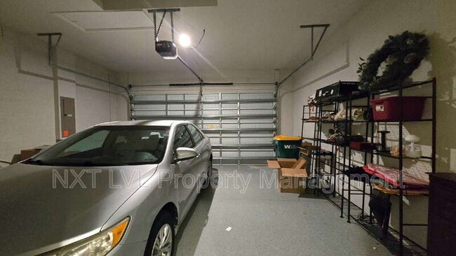 Building Photo - 14851 Loggerhead Dr